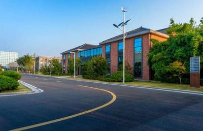 吳江企業(yè)匠心獨(dú)運(yùn) 工廠變公園，車(chē)間成景觀